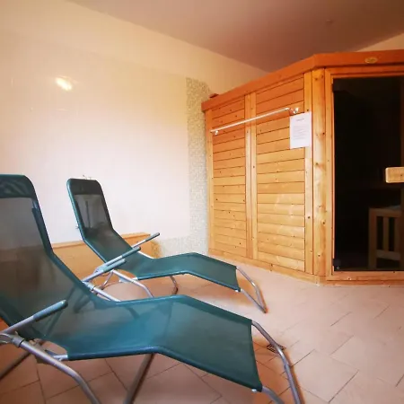 Apartament Eli Lenti *