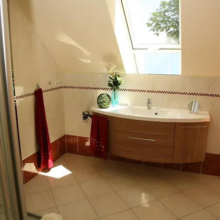 Apartament Eli Lenti *